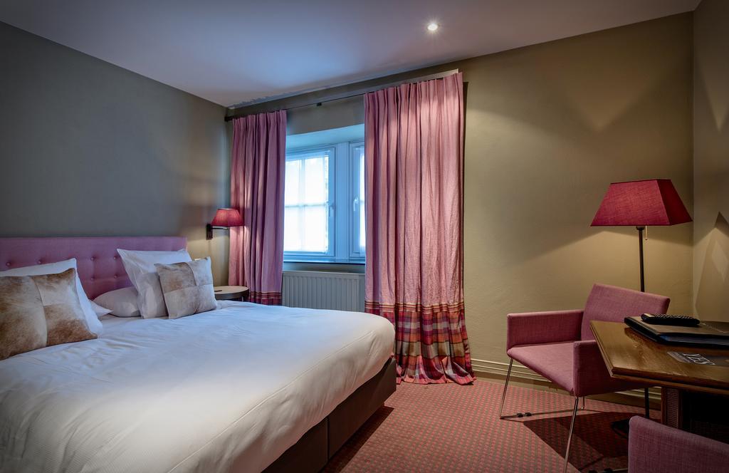 Hotel Sanglier Des Ardennes Durbuy Exterior foto